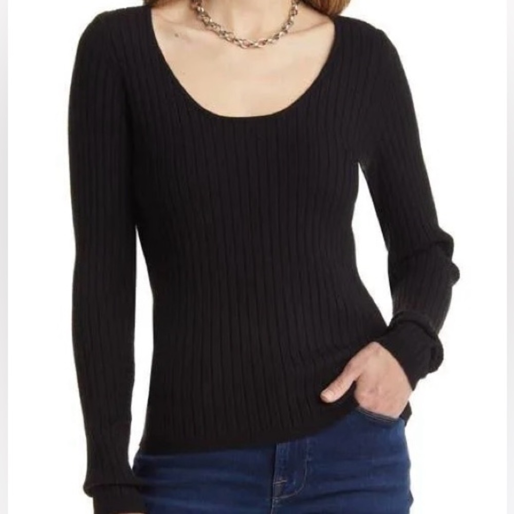 Women’s Black Scoop Neck Ribbed Top